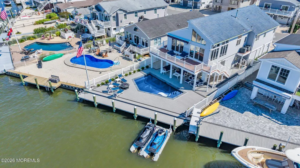 346 W Bayview Drive Lavallette, NJ 08735