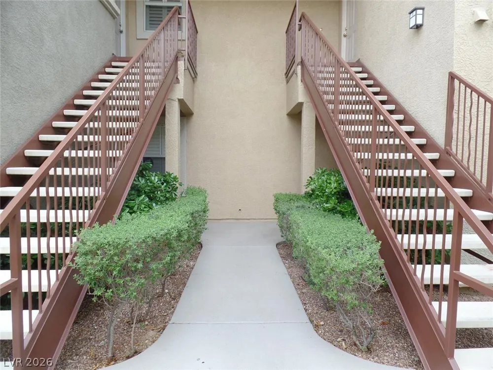 904 Domnus Lane #105 Las Vegas, NV 89144