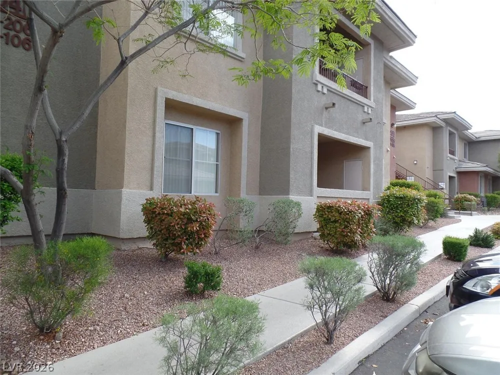 904 Domnus Lane #105 Las Vegas, NV 89144