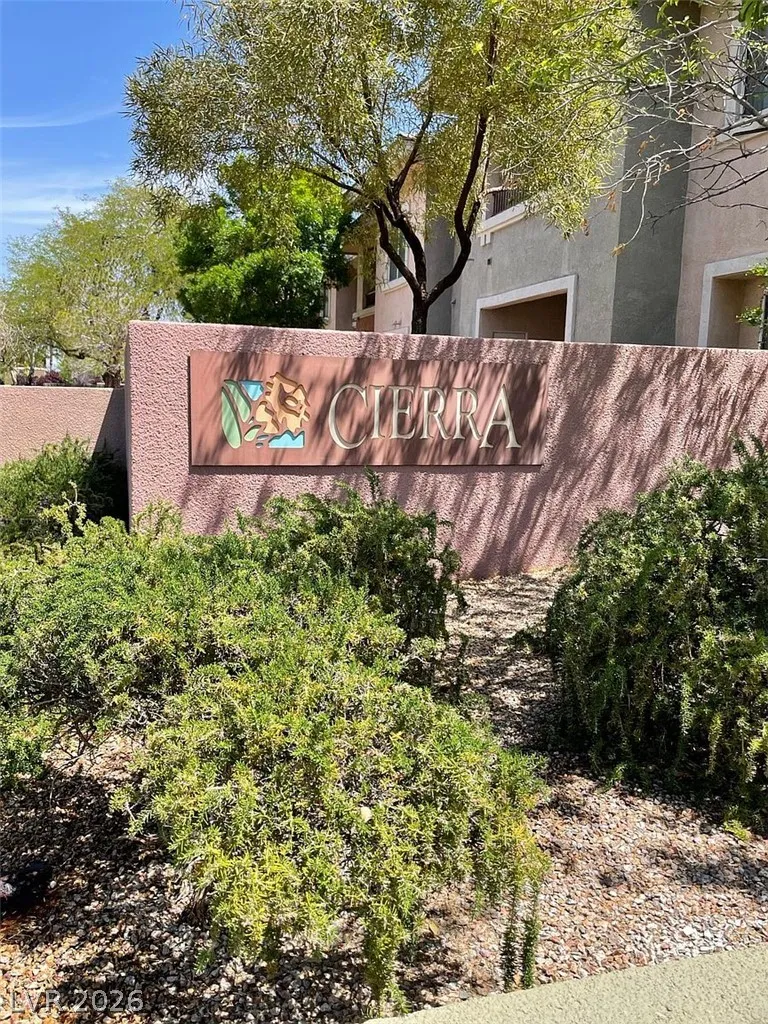 904 Domnus Lane #105 Las Vegas, NV 89144