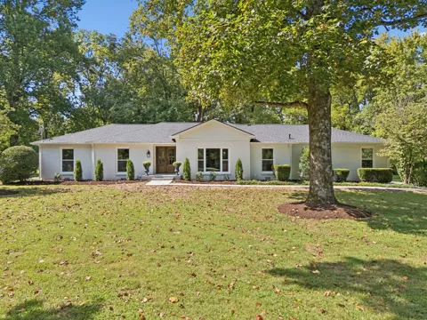 8113 Warner Rd