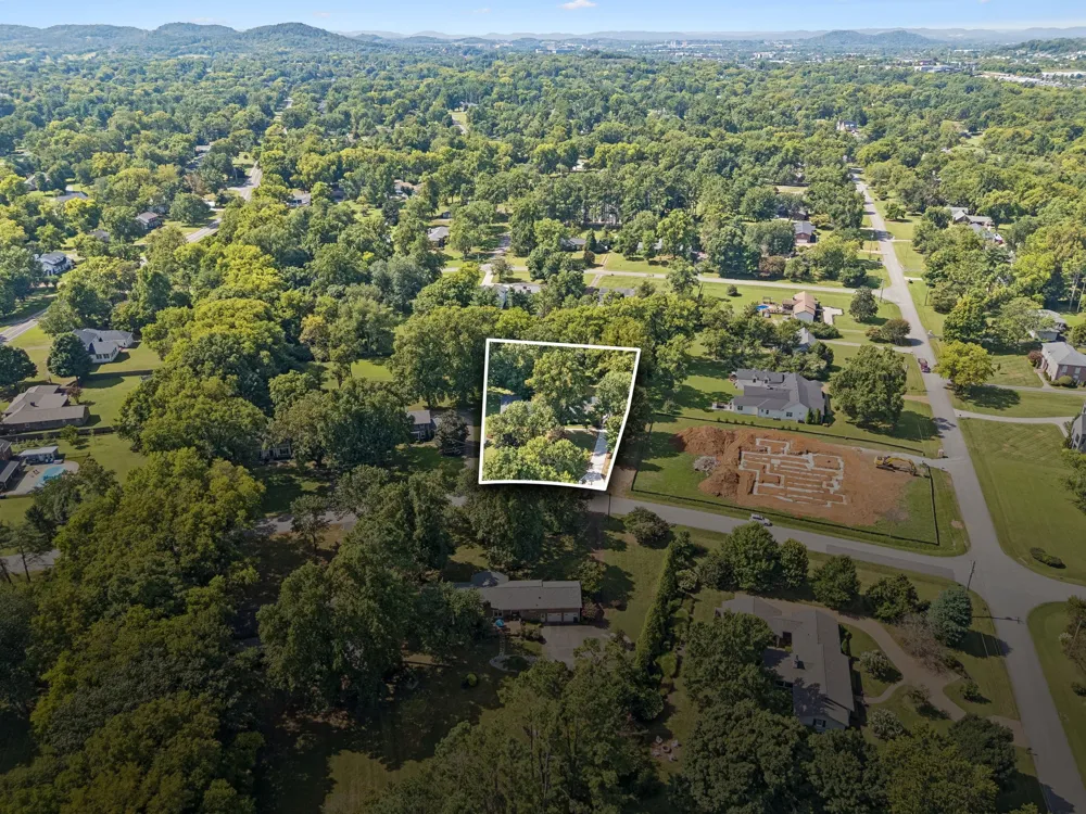 8113 Warner Rd Brentwood, TN 37027