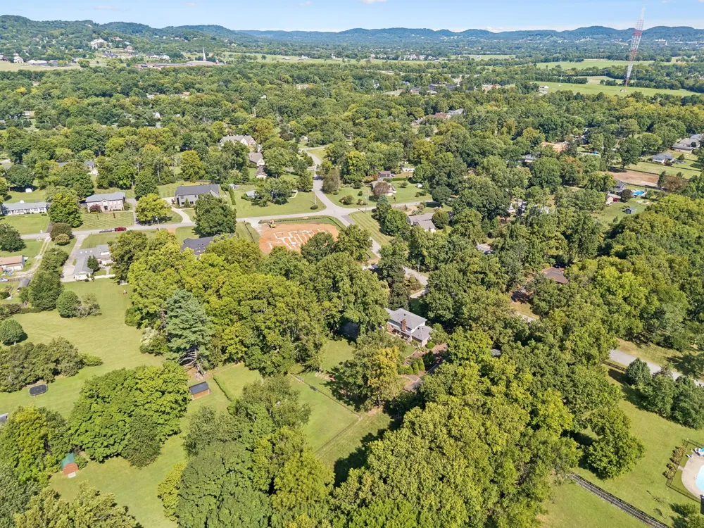 8113 Warner Rd Brentwood, TN 37027