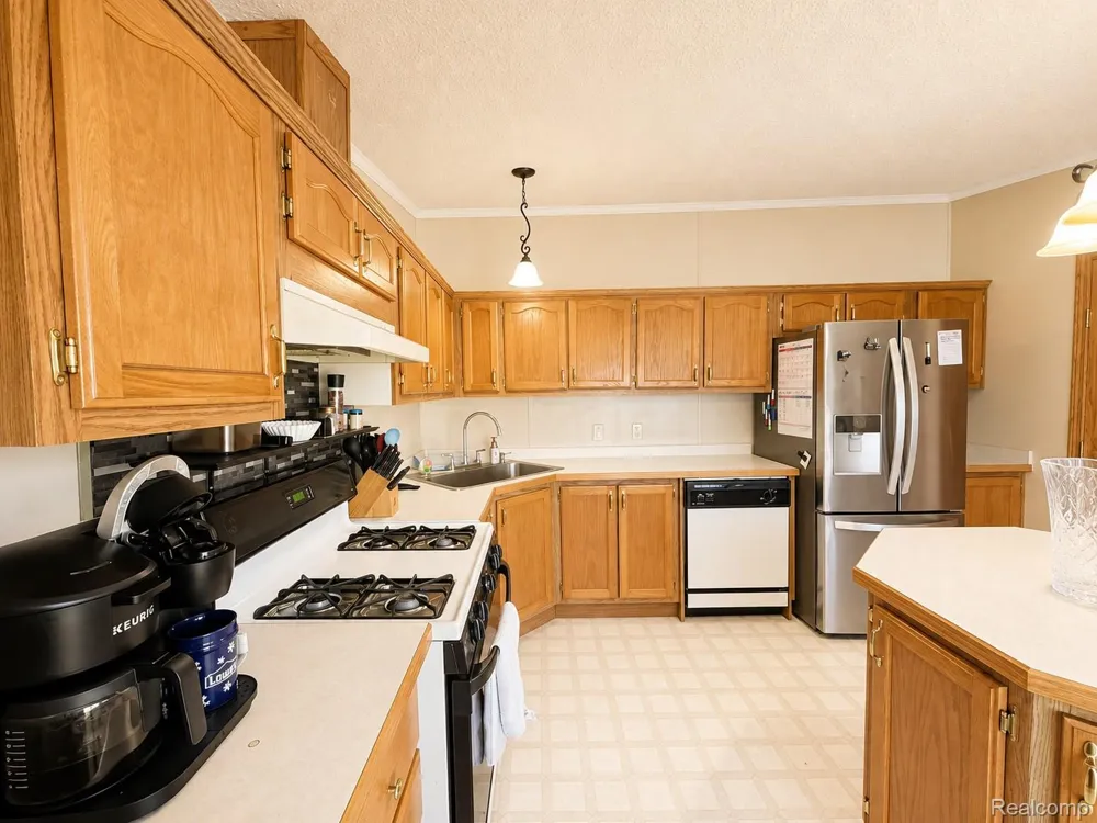 9192 Canyon Trail Drive Berlin Charter Township, MI 48166