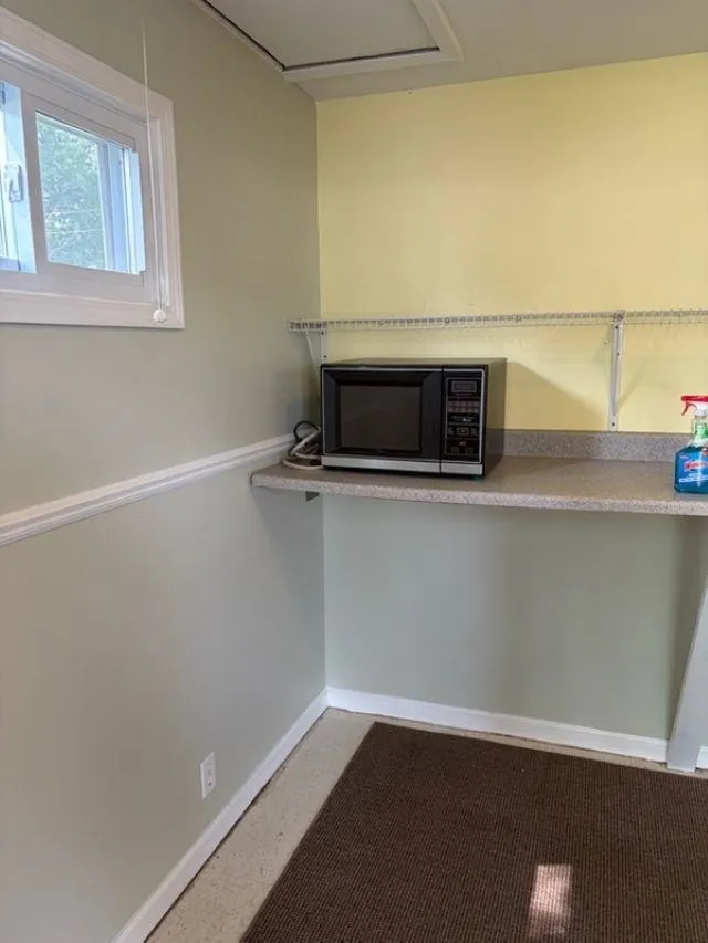 4952 Oak Street Bay City City, MI 48706