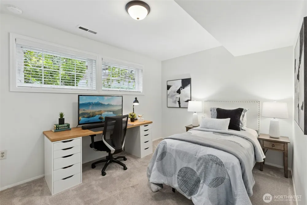 4621 123rd Avenue SE Bellevue, WA 98006