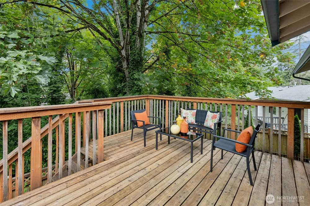 4621 123rd Avenue SE Bellevue, WA 98006