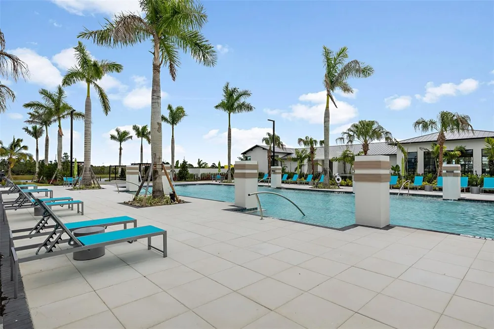 18311 CHROMATA DRIVE Venice, FL 34293