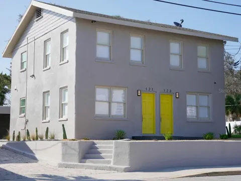 121-123 HOLLYWOOD AVENUE