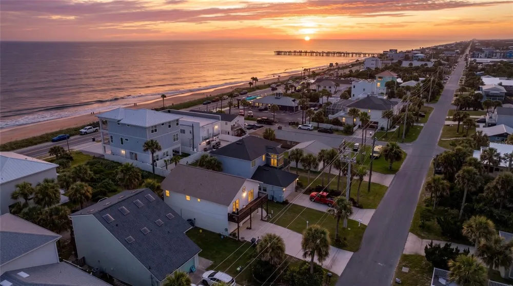 712 CENTRAL AVE Flagler Beach, FL 32136