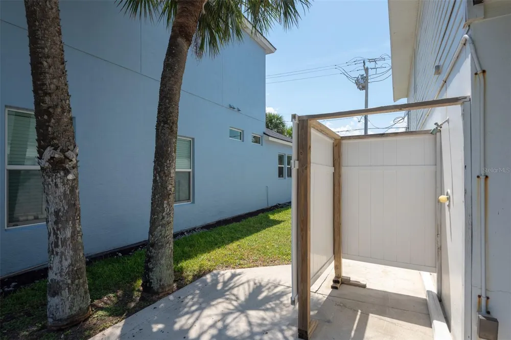 712 CENTRAL AVE Flagler Beach, FL 32136
