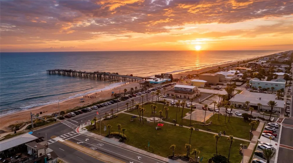 712 CENTRAL AVE Flagler Beach, FL 32136