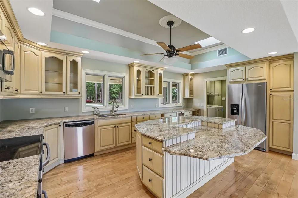 11450 FANGORN ROAD Orlando, FL 32825