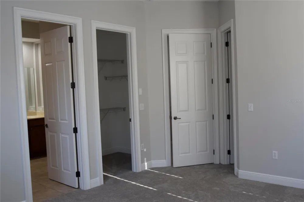 1352 LAKE BALDWIN LANE #A Orlando, FL 32814