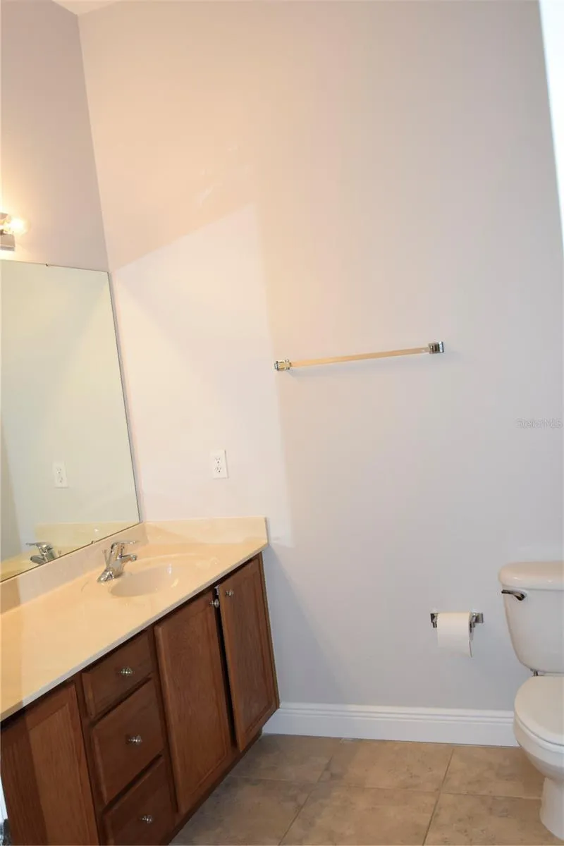 1352 LAKE BALDWIN LANE #A Orlando, FL 32814
