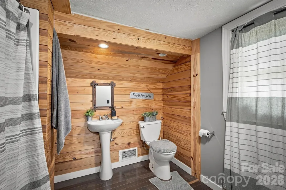 116 Amherst Road Morganton, NC 28655