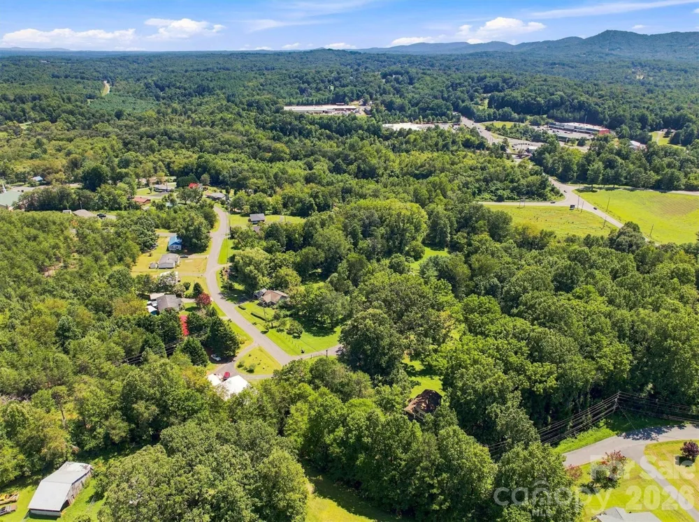 116 Amherst Road Morganton, NC 28655