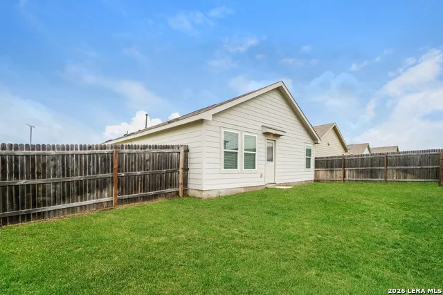 2402 Double Oak New Braunfels, TX 78130