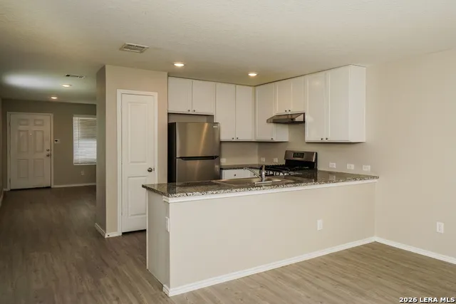 2402 Double Oak New Braunfels, TX 78130