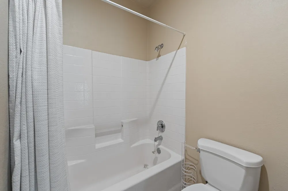 921 Fairway View Drive Mansfield, TX 76063