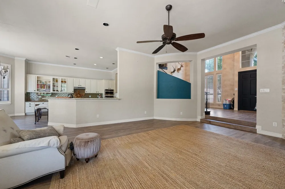 921 Fairway View Drive Mansfield, TX 76063