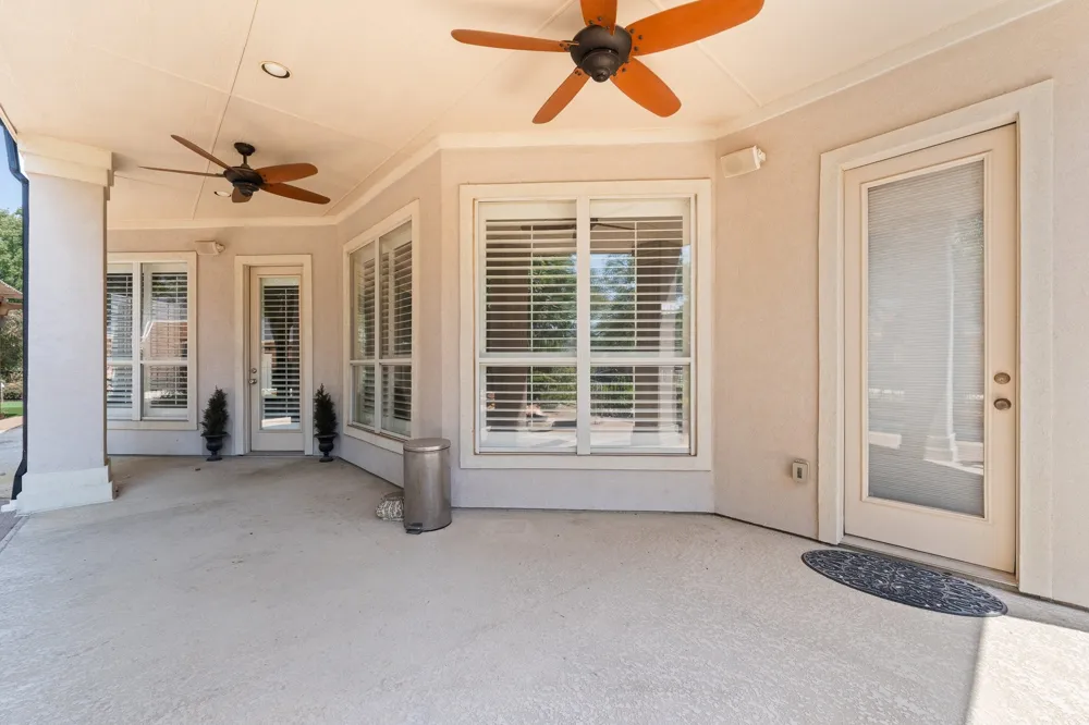 921 Fairway View Drive Mansfield, TX 76063