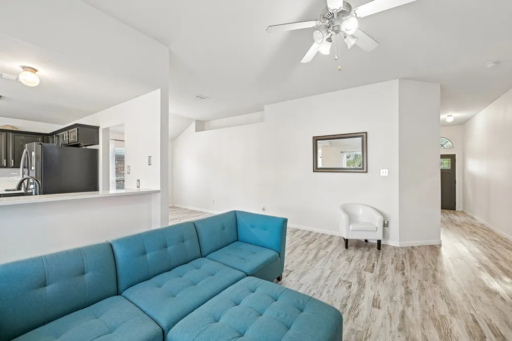 6925 Evening Shade Lane Arlington, TX 76002