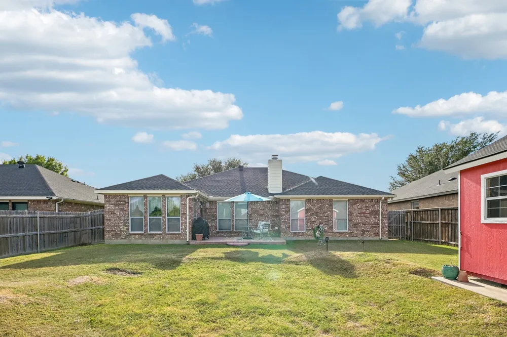 6925 Evening Shade Lane Arlington, TX 76002