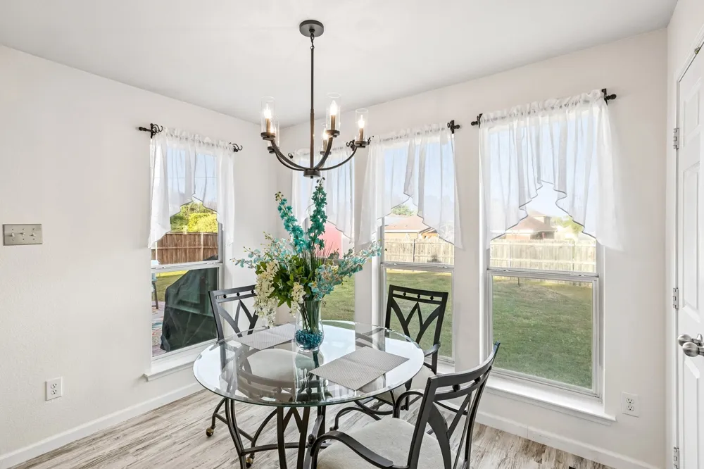 6925 Evening Shade Lane Arlington, TX 76002