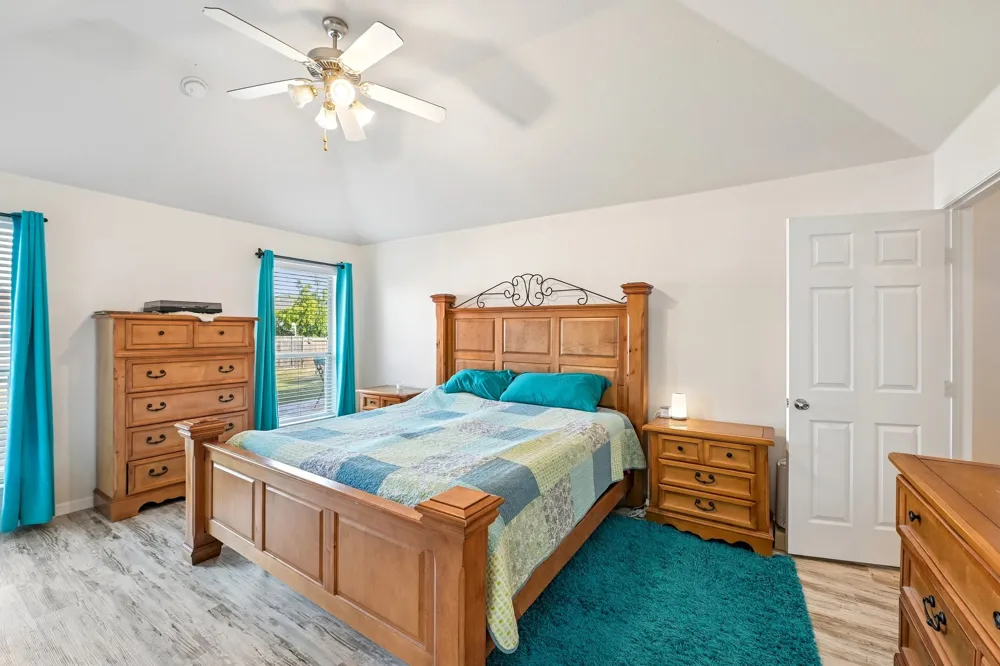 6925 Evening Shade Lane Arlington, TX 76002