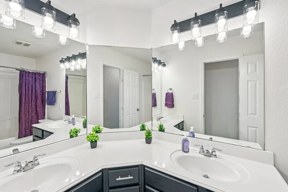6925 Evening Shade Lane Arlington, TX 76002