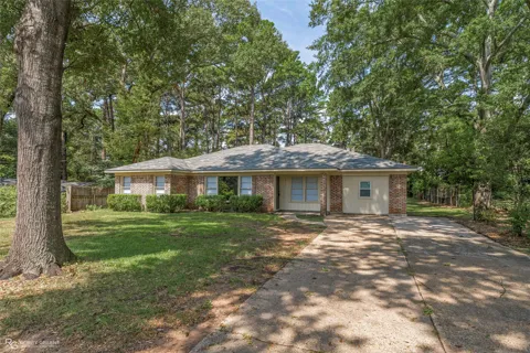 8920 Shady Lane