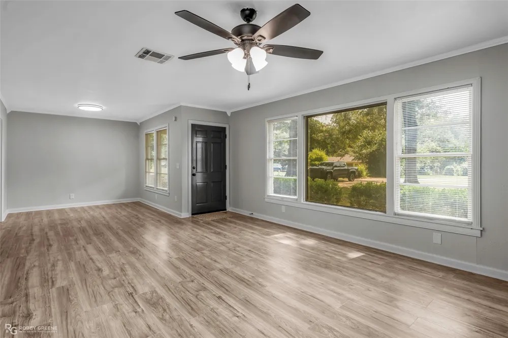 8920 Shady Lane Shreveport, LA 71118