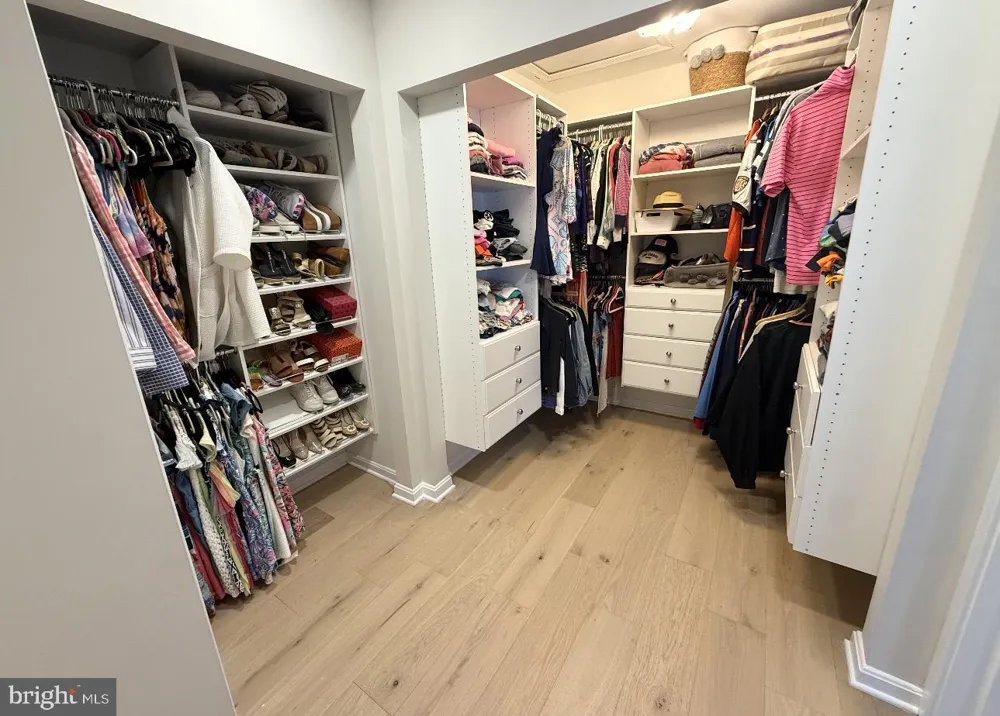 12 RIVER OAKS CIRCLE Baltimore, MD 21208