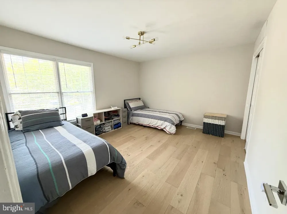 12 RIVER OAKS CIRCLE Baltimore, MD 21208