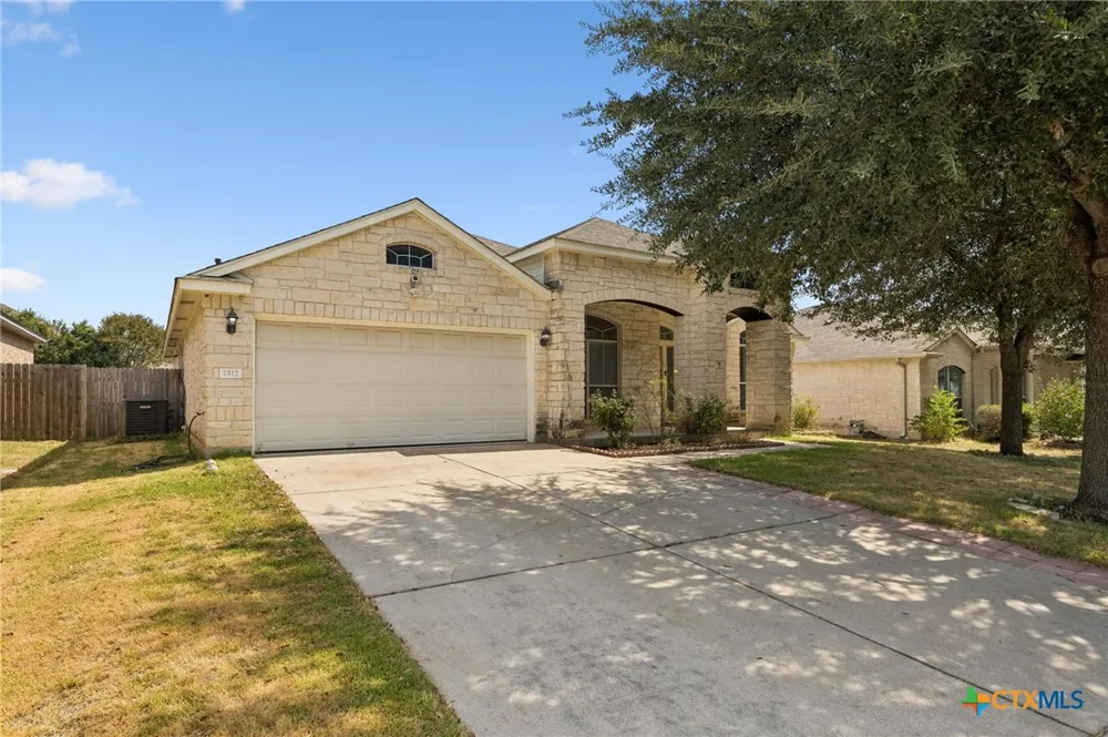 1512 Sweet Leaf Lane Pflugerville, TX 78660