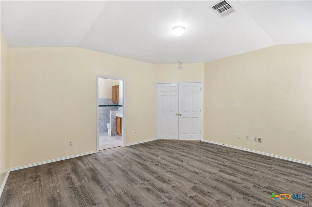 1512 Sweet Leaf Lane Pflugerville, TX 78660