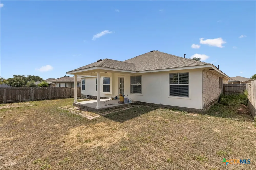 1512 Sweet Leaf Lane Pflugerville, TX 78660