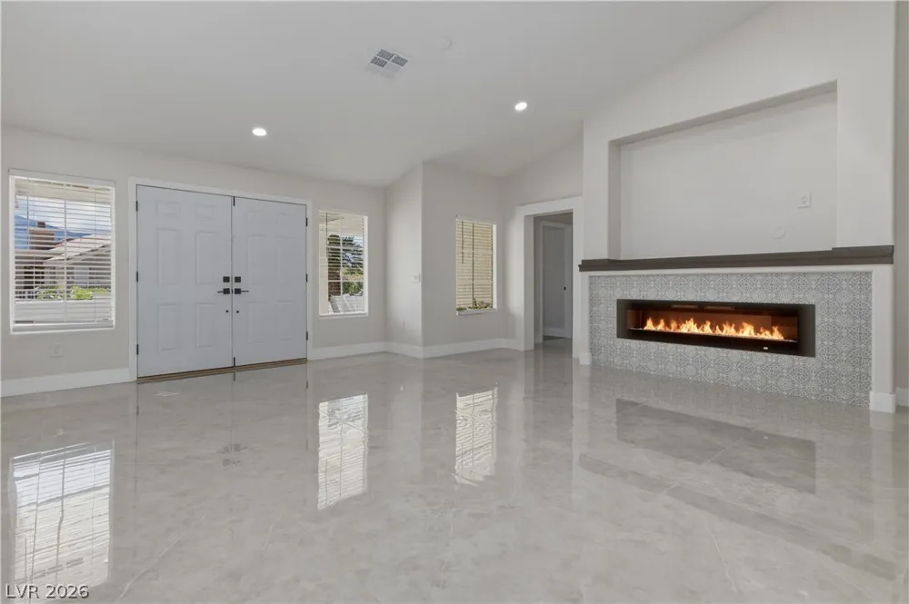 2920 Crown Ridge Drive Las Vegas, NV 89134