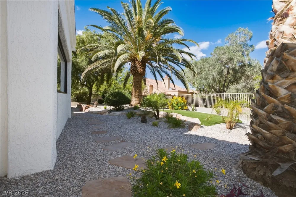 2920 Crown Ridge Drive Las Vegas, NV 89134