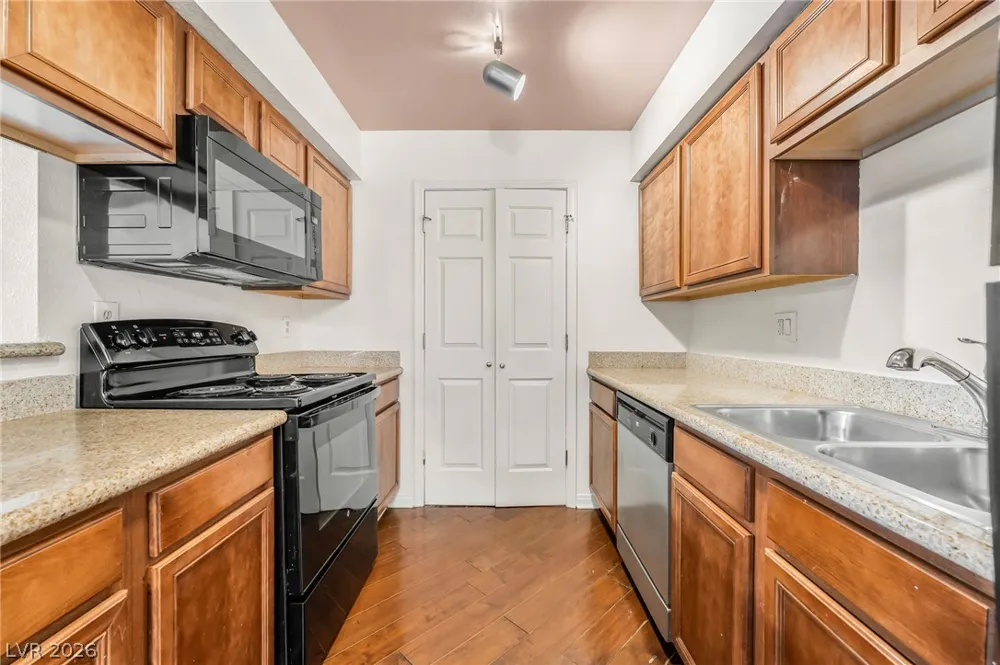 3135 S MOJAVE ROAD #227 Las Vegas, NV 89121