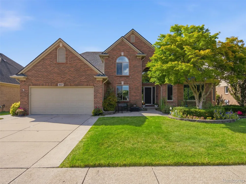48217 Providence Macomb Township, MI 48044