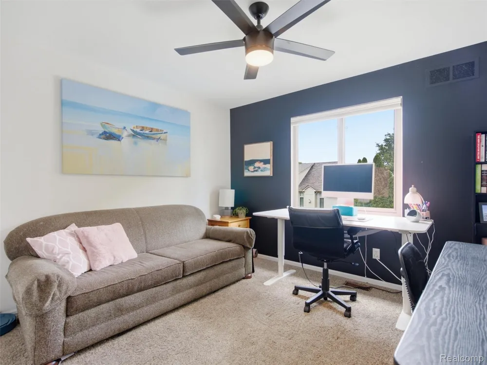 48217 Providence Macomb Township, MI 48044