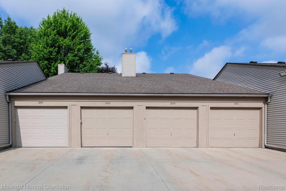 3145 Hidden Ridge Drive Waterford Charter Township, MI 48328
