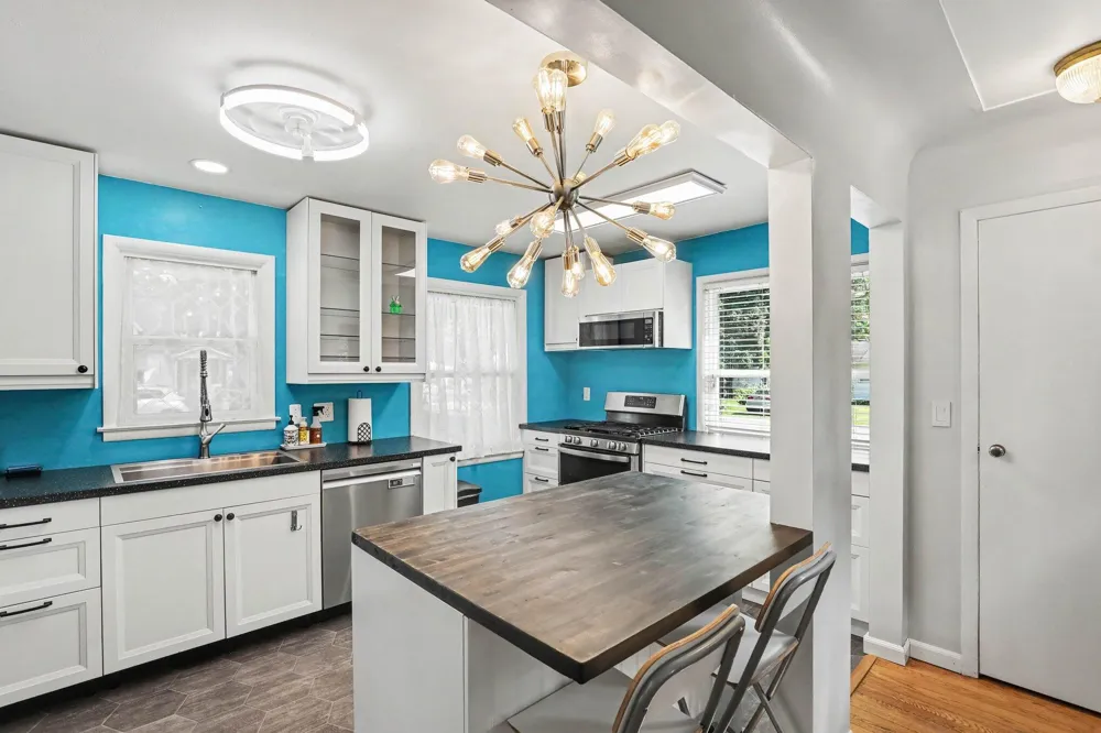 3620 Fort Drive Waterford Charter Township, MI 48328