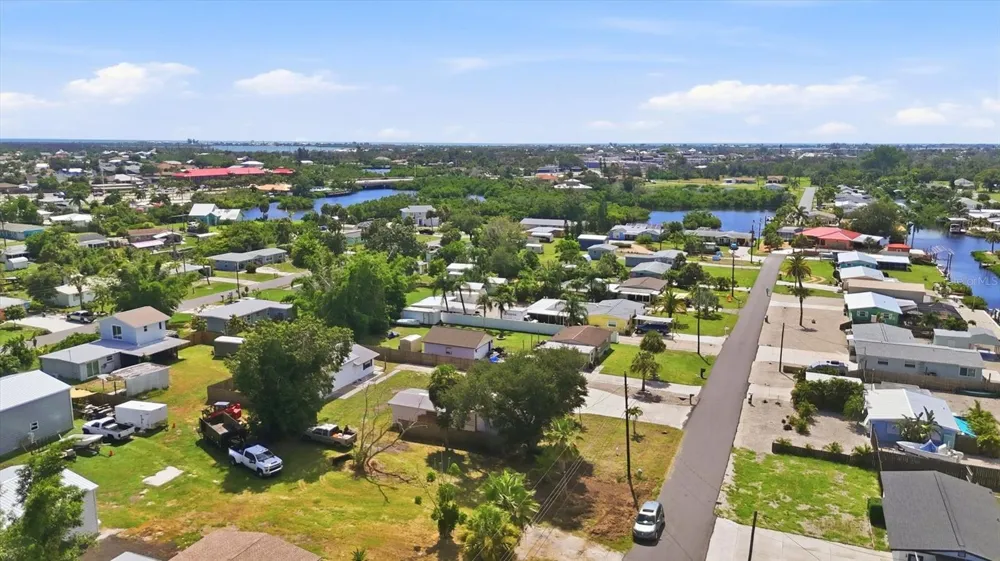 1157 SOUTH LANE Englewood, FL 34224