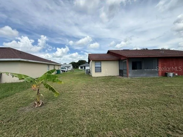 306 CALDBECK WAY Kissimmee, FL 34758