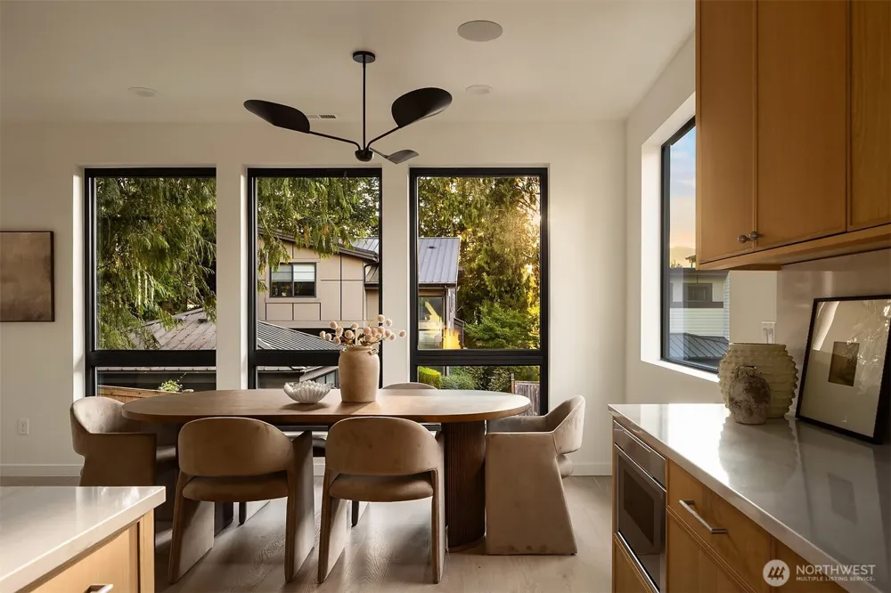 1947 1st Street Kirkland, WA 98033