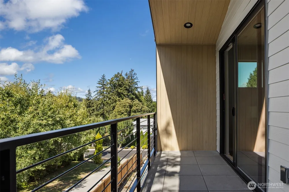 1947 1st Street Kirkland, WA 98033