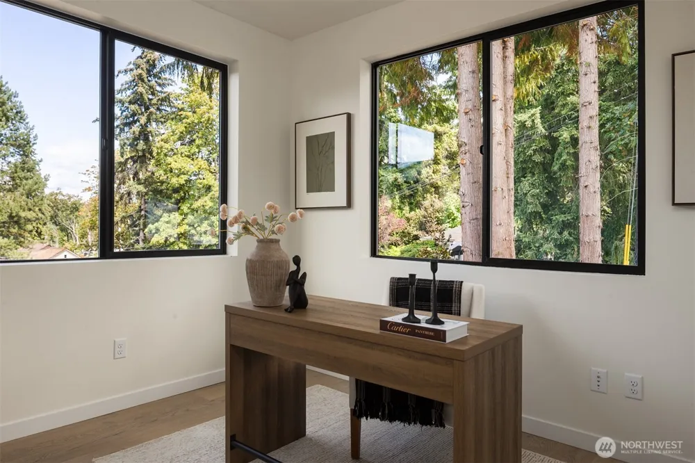 1947 1st Street Kirkland, WA 98033